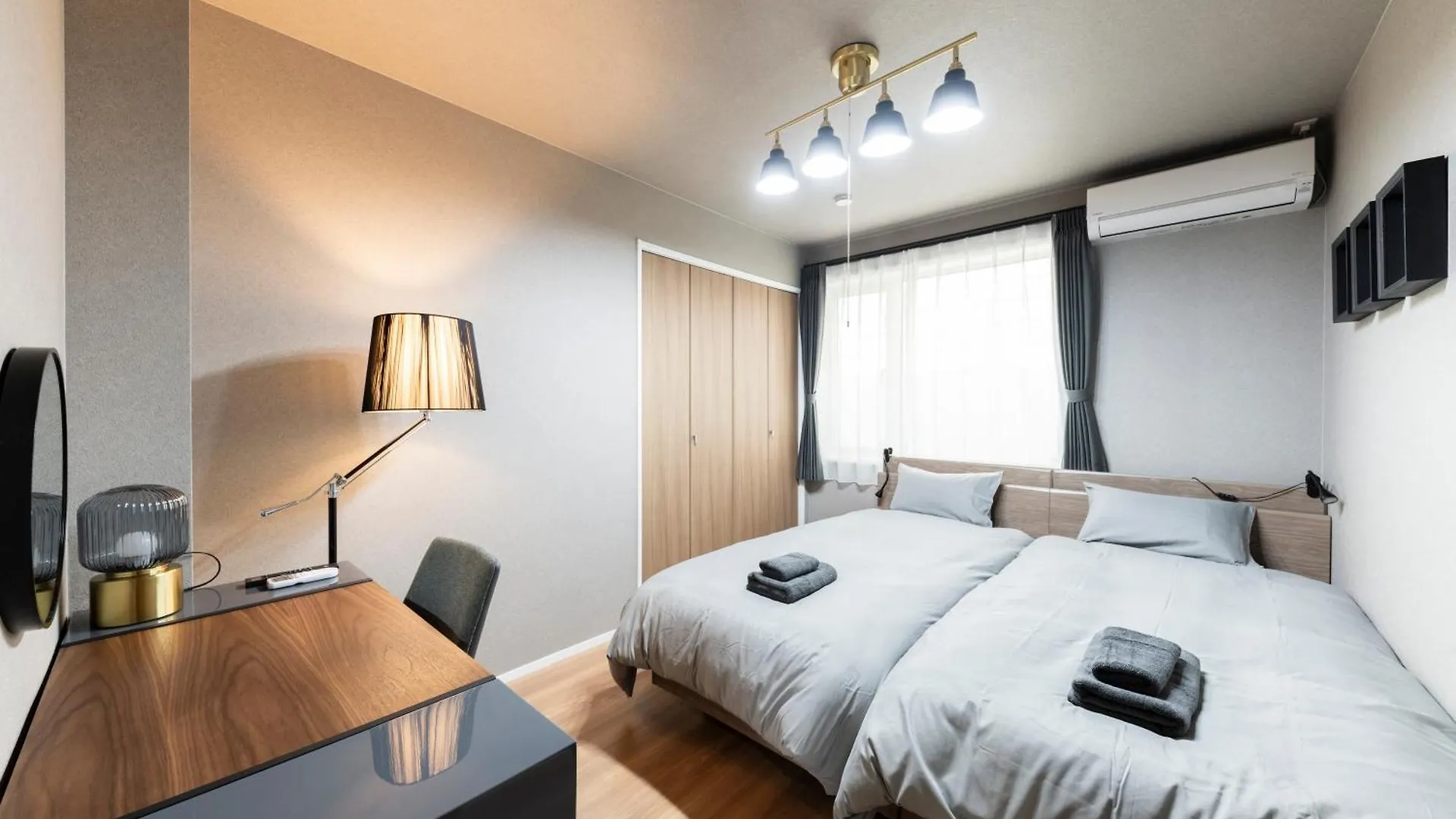 The Obsidian Apartment Minamijuichijo 0*,